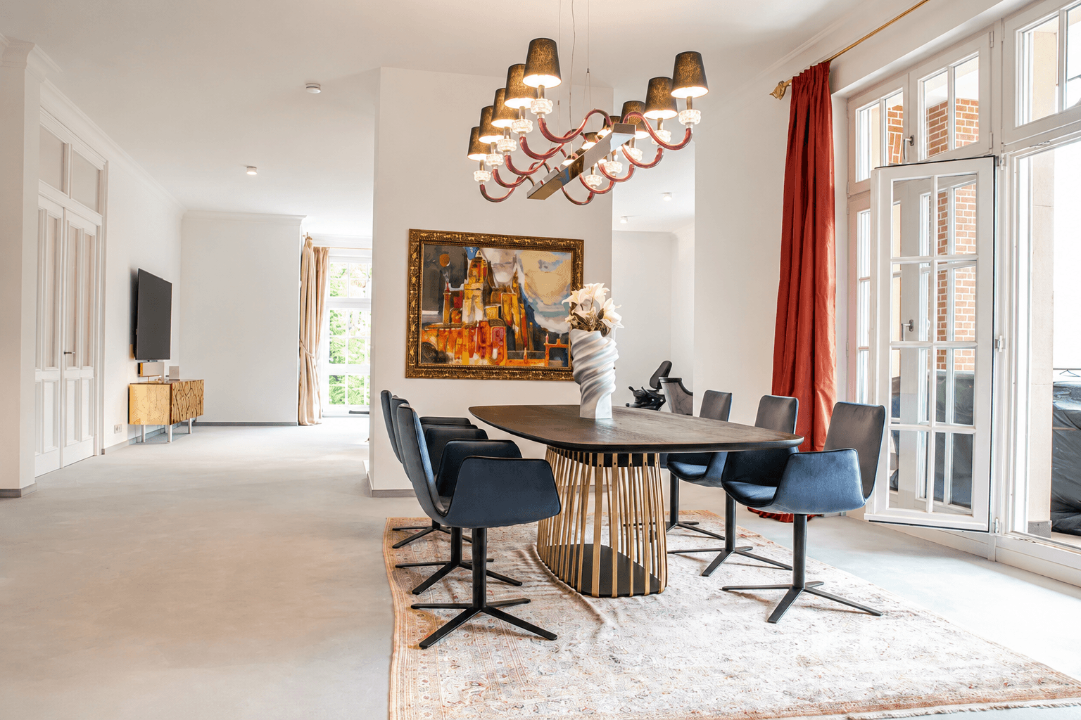 Exklusive Denkmalwohnung im privaten Villenpark