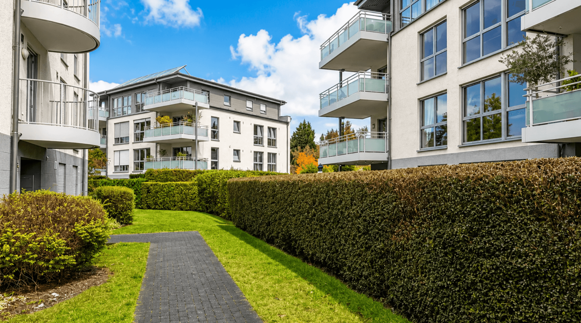 HOCHWERTIGES PENTHOUSE IN BESTER LAGE IM DÜSSELDORFER NORDEN