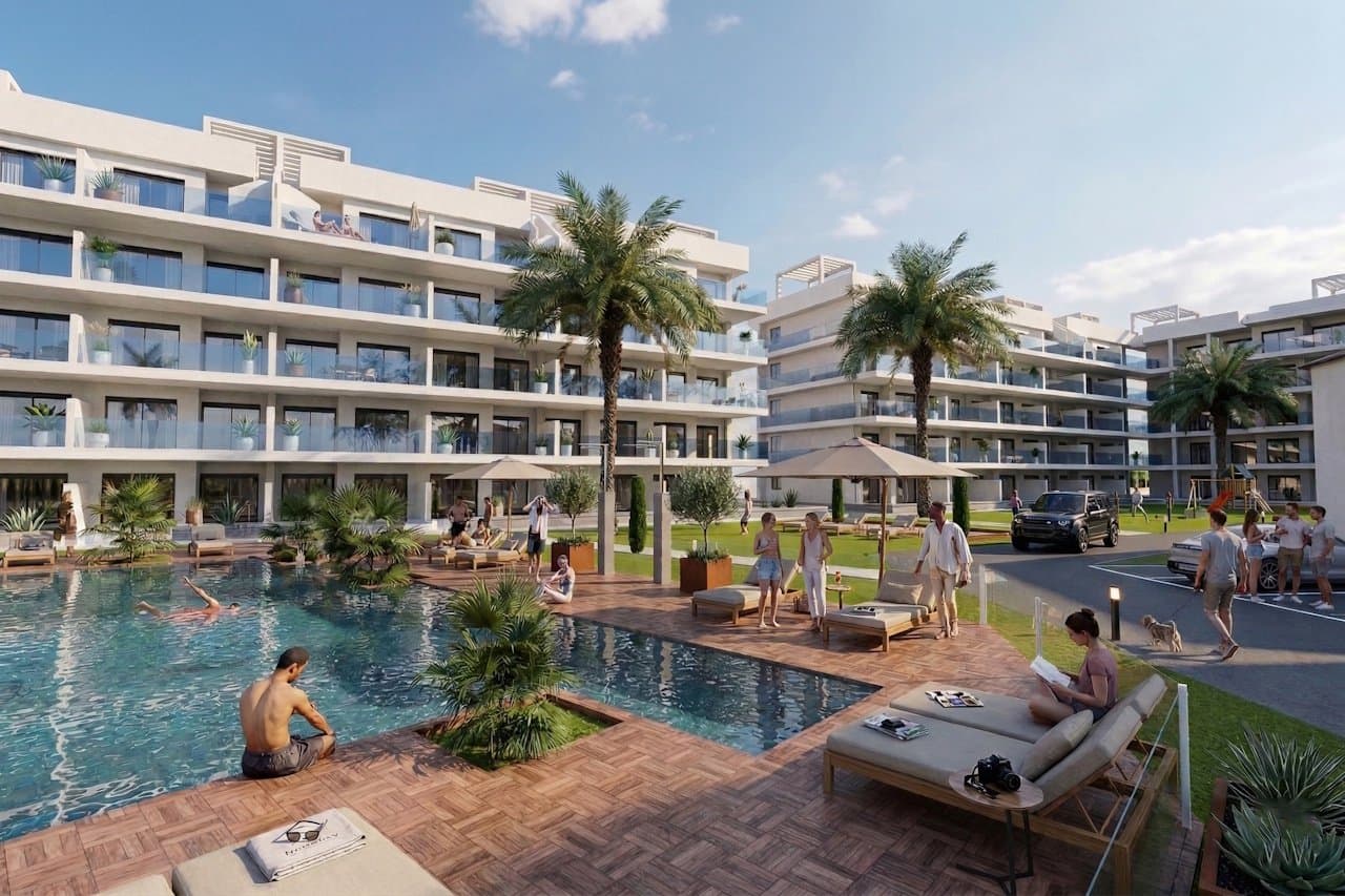 Penthouse-Wohnungen mit 3 Schlafzimmern, 2 Bädern und Dachterrasse in abgeschlossener Anlage mit Gemeinschaftspool und Spa
